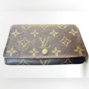 Louis Vuitton Monogram Leather Wallet